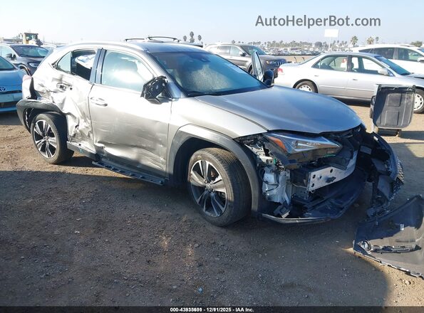 JTHX3JBH9M2040925 2021 LEXUS UX 200 Gray Вид спереду
