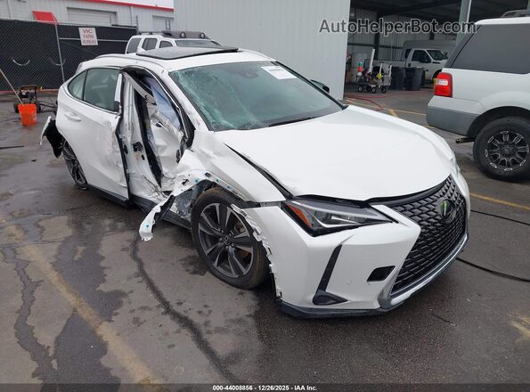 JTHY3JBH6K2007172 2019 LEXUS UX 200 Белый Передняя правая четверть