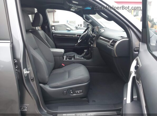 JTJAM7BX4P5377419 2023 LEXUS GX 460 Gray Widok wnętrza z przodu