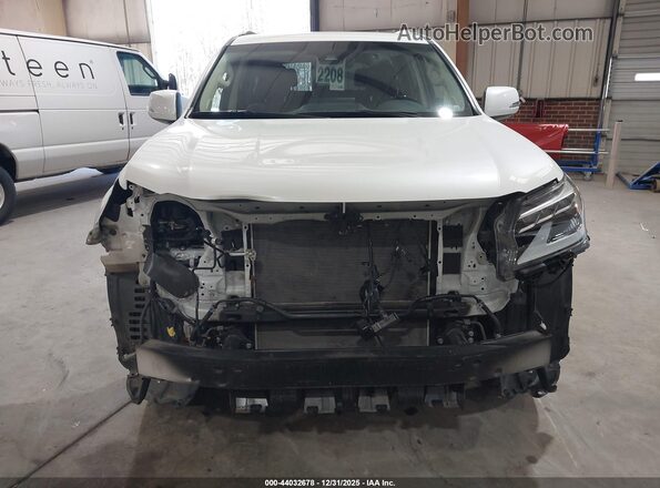 JTJAM7BX8N5335865 2022 LEXUS GX Белый Вид спереди