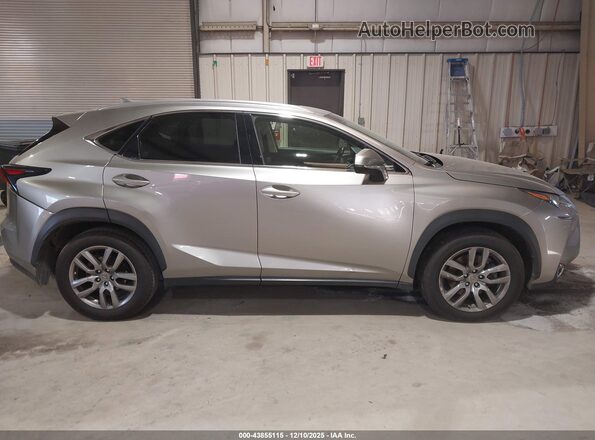 JTJBARBZ3G2072473 2016 LEXUS NX 200T Silver Vista interior trasera