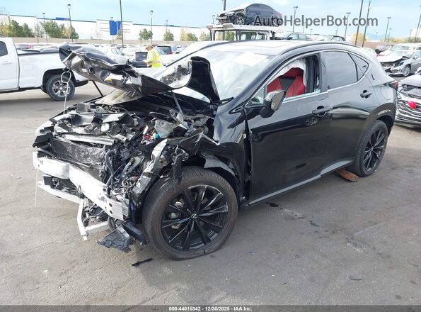 JTJKKCFZXR2040627 2024 LEXUS NX 450H+ Черный Передняя левая четверть