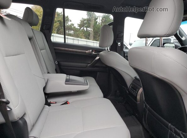 JTJSM7BX7P5339932 2023 LEXUS GX Black Vista interior trasera