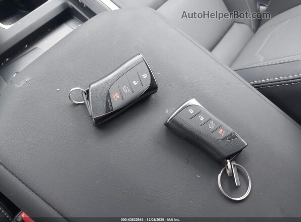 JTJVBCDX5S5055720 2025 LEXUS GX 550 Серый Вид панели приборов