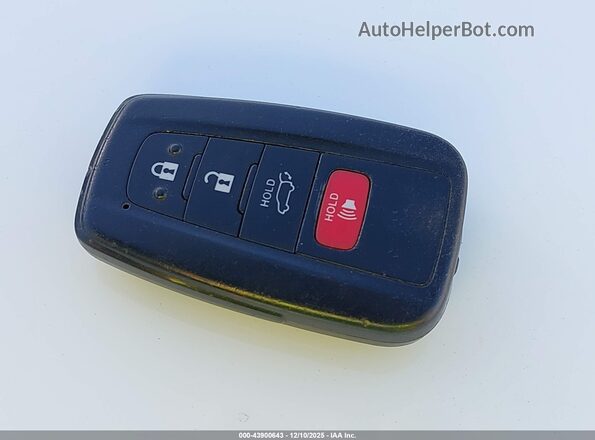 JTM16RFV2RD137232 2024 TOYOTA RAV4 HYBRID Gray Widok deski rozdzielczej