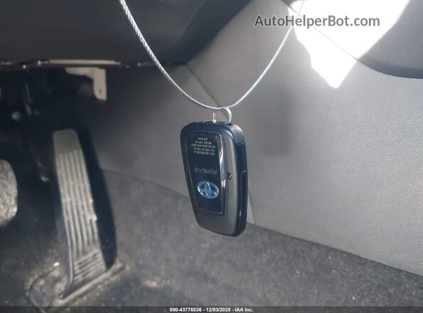 JTM16RFV5ND521452 2022 TOYOTA RAV4 HYBRID Черный Вид панели приборов