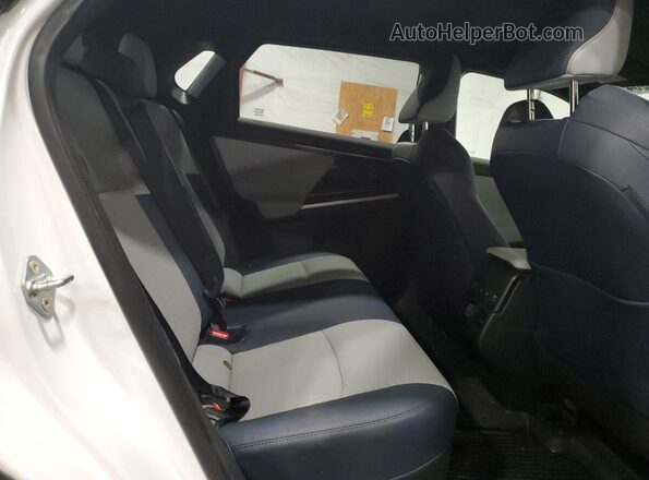 JTMABABA6SA095316 2025 SUBARU SOLTERRA White Widok tylnych siedzeń