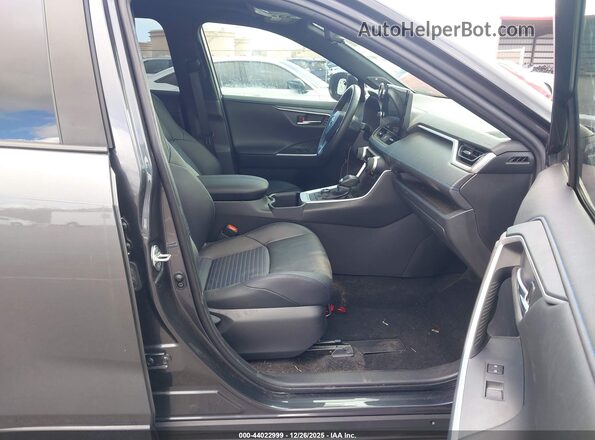 JTME6RFV1RJ040591 2024 TOYOTA RAV4 HYBRID Gray Вид салону спереду