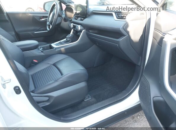 JTME6RFV7PJ038616 2023 TOYOTA RAV4 HYBRID White წინა სალონის ხედი