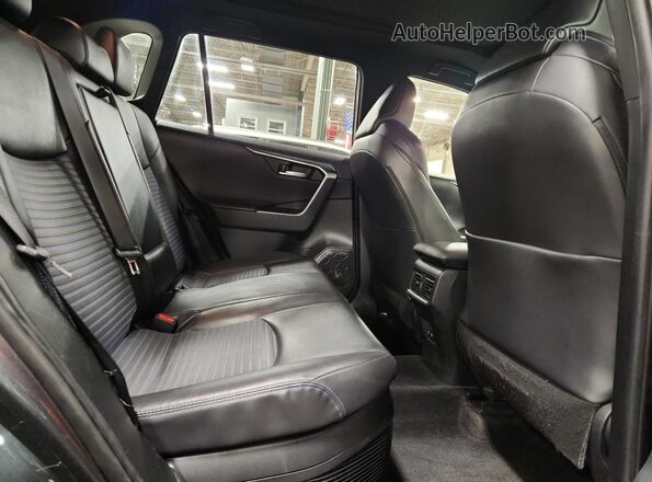 JTMEWRFV2LD537803 2020 TOYOTA RAV4 Gray Вид задньої частини салону