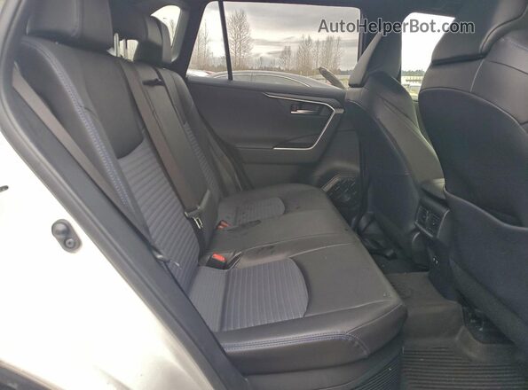 JTMEWRFV9LJ037767 2020 TOYOTA RAV4 Белый Вид задней части салона