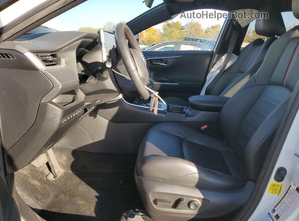 JTMFB3FV3MD047076 2021 TOYOTA RAV4 White წინა სალონის ხედი