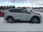 2018 Toyota Rav4 Xle Серебряный vin: JTMRFREV9JJ212082