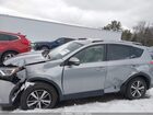 2018 Toyota Rav4 Xle Серебряный vin: JTMRFREV9JJ212082