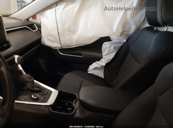JTMRWRFV4SJ076475 2025 TOYOTA LE Pewter Սալոնի դիմացի տեսք