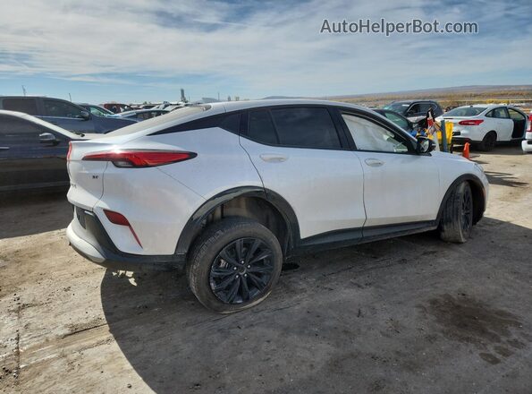 KL47LBE29RB024983 2024 BUICK OTHER Белый Задняя правая четверть