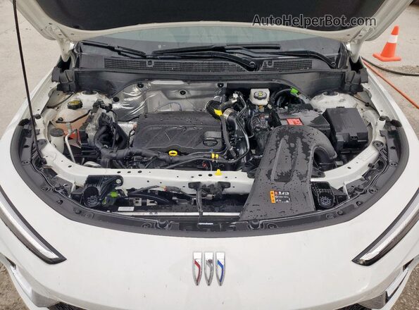KL47LBEP1SB046039 2025 BUICK OTHER White Engine compartment view