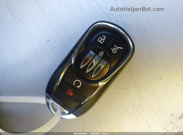 KL47LBEP5TB077151 2026 BUICK OTHER Белый Вид панели приборов