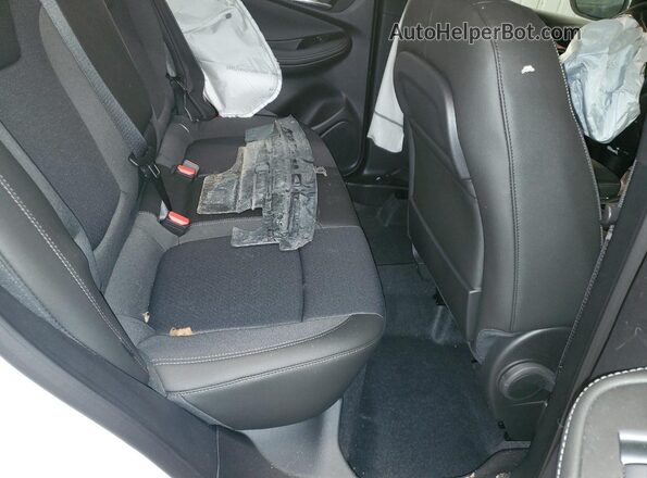 KL4AMCSL5TB022029 2026 BUICK ENCORE White Вид задньої частини салону