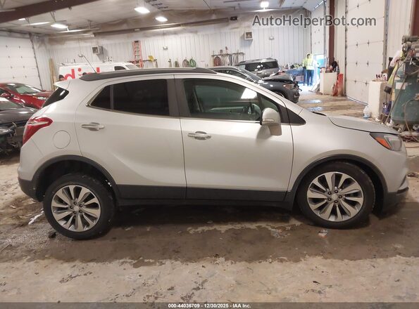 KL4CJASBXKB903790 2019 BUICK ENCORE Серебряный Вид задней части салона
