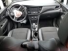 2022 Buick Encore Preferred Серебряный vin: KL4CJESM2NB559708