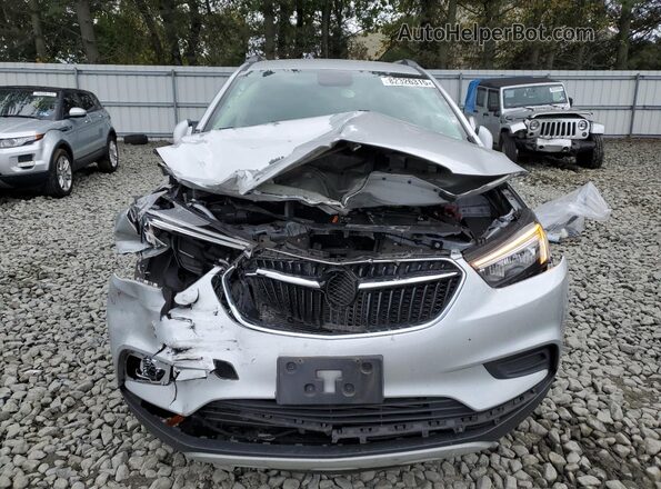 KL4CJESM2NB559708 2022 BUICK ENCORE Серебряный Вид спереди