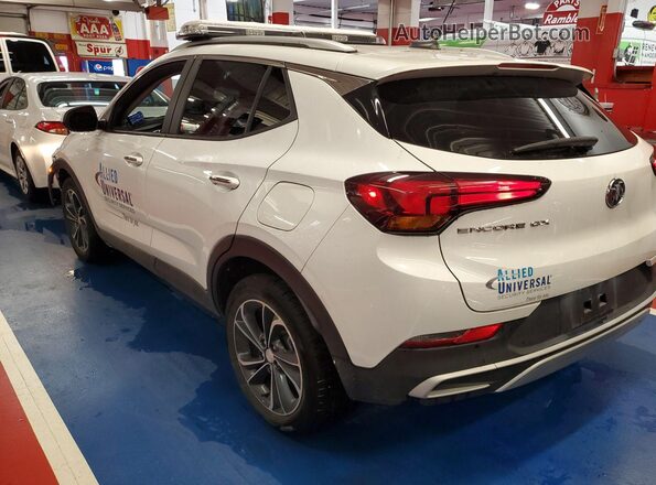 KL4MMDS29PB100103 2023 BUICK ENCORE  ხელსაწყოთა პანელის ხედი