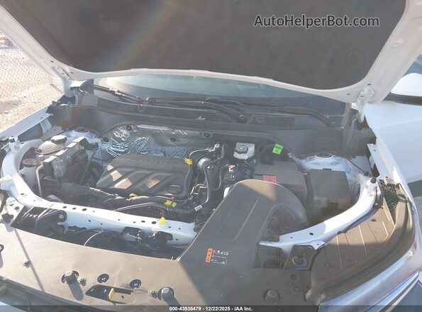 KL77LHEP4SC256912 2025 CHEVROLET TRAX Белый Вид сзади