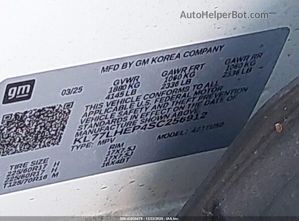 KL77LHEP4SC256912 2025 CHEVROLET TRAX Белый Вид подкапотного пространства
