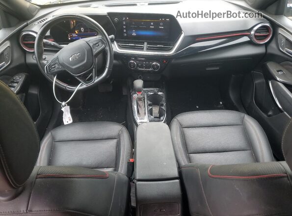 KL77LJE27RC025962 2024 CHEVROLET TRAX Золотой Вид панели приборов