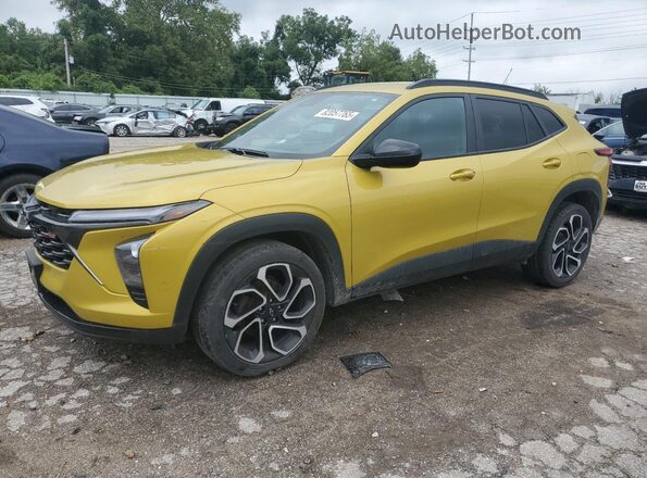 KL77LJE27RC025962 2024 CHEVROLET TRAX Золотой Передняя левая четверть