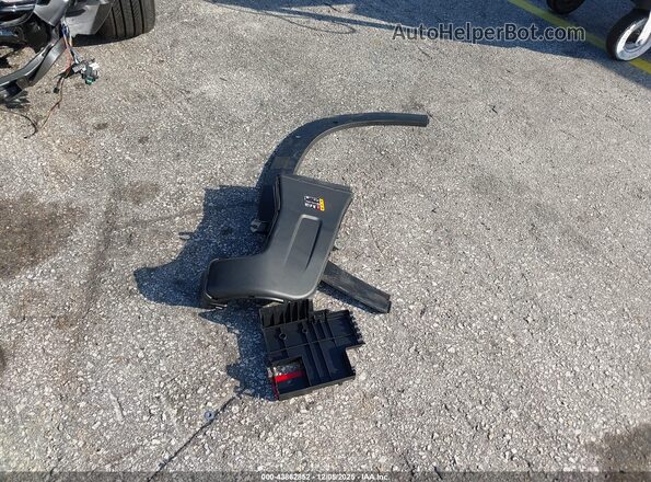 KL77LJEPXTC005143 2026 CHEVROLET TRAX Black ხელსაწყოთა პანელის ხედი