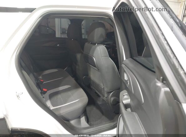 KL79MMSL8TB005821 2026 CHEVROLET TRAILBLAZER Белый Вид наклейки с VIN-кодом