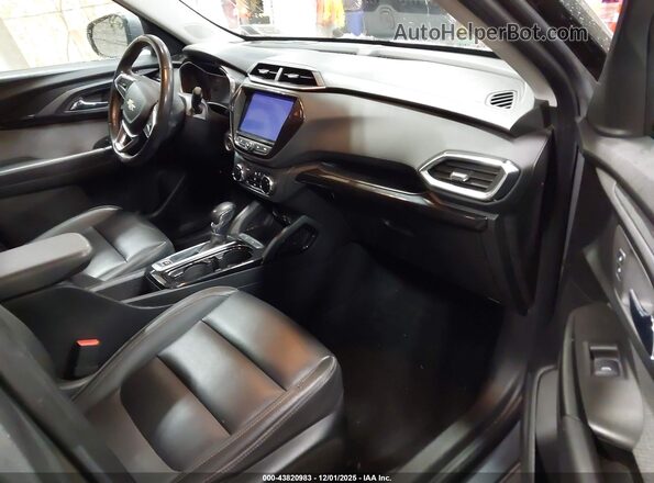 KL79MPS24NB006041 2022 CHEVROLET TRAILBLAZER Серый Вид салона спереди