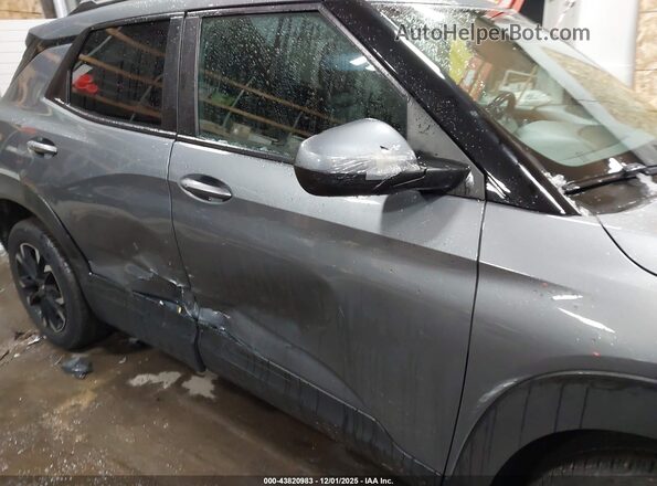 KL79MPS24NB006041 2022 CHEVROLET TRAILBLAZER Серый Вид спереди