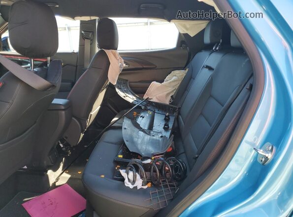 KL79MTSL1TB019652 2026 CHEVROLET TRAILBLAZER Синий Вид задней части салона