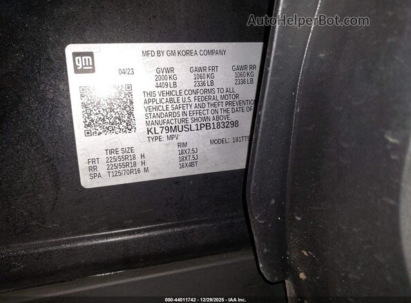 KL79MUSL1PB183298 2023 CHEVROLET TRAILBLAZER Черный Вид подкапотного пространства