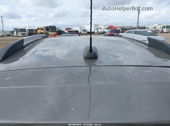 KL7CJLSB4MB336672 2021 CHEVROLET TRAX Серый Вид спереди