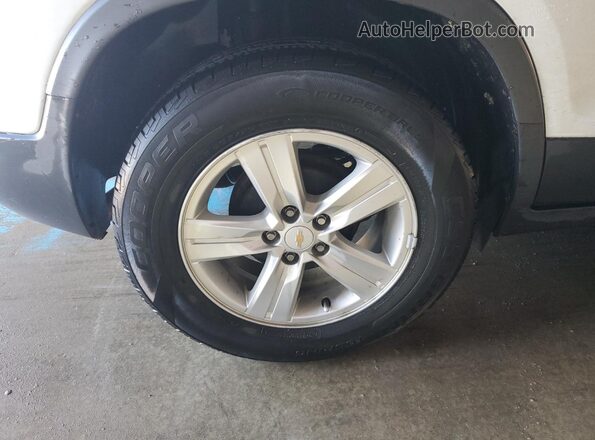 KL7CJLSB8JB581468 2018 CHEVROLET TRAX Белый 