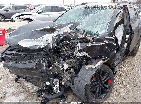 KL7CJPSB5MB353956 2021 CHEVROLET TRAX Бежевый Вид спереди