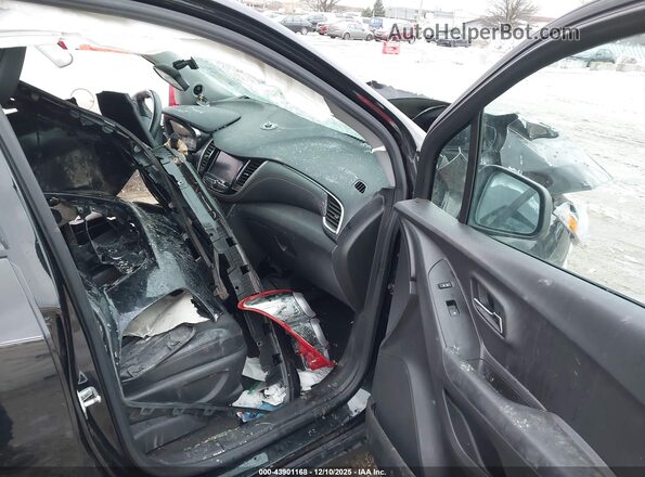 KL7CJPSB5MB353956 2021 CHEVROLET TRAX Бежевый Вид салона спереди