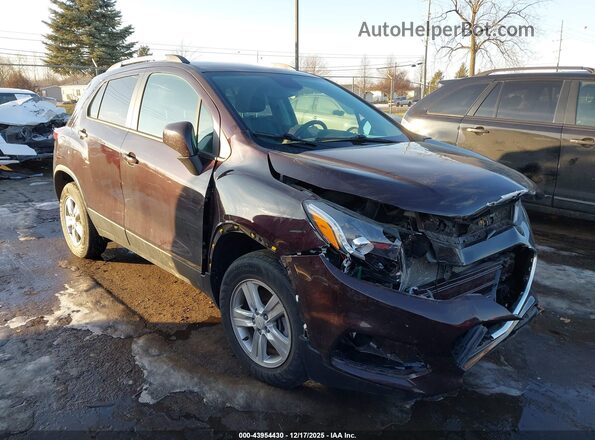 KL7CJPSB8MB346306 2021 CHEVROLET TRAX Black Front right