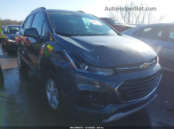 KL7CJPSB8MB347312 2021 CHEVROLET TRAX Серый Вид спереди