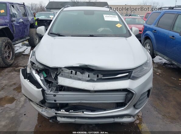 KL7CJPSB9MB354124 2021 CHEVROLET TRAX Gray Dashboard view