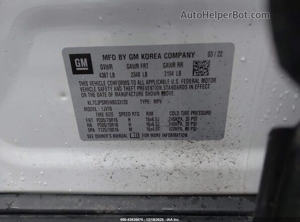 KL7CJPSM5NB533120 2022 CHEVROLET TRAX White Engine compartment view