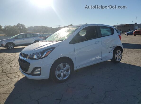 KL8CB6SA2NC026307 2022 CHEVROLET SPARK Белый Передняя левая четверть