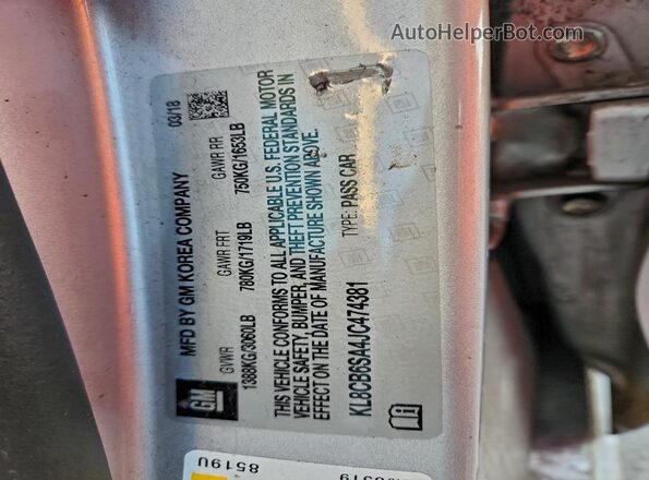KL8CB6SA4JC474381 2018 CHEVROLET SPARK Silver VIN კოდის სტიკერის ხედი