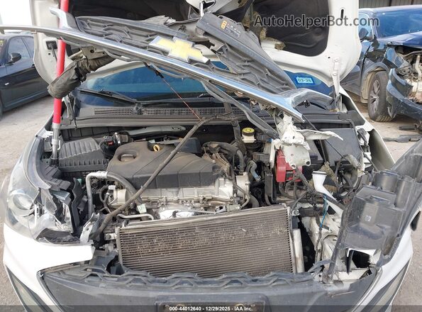 KL8CB6SA7KC735424 2019 CHEVROLET SPARK Белый Вид сзади