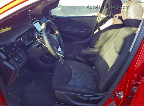 KL8CD6SA1GC611022 2016 CHEVROLET SPARK Красный Вид салона спереди