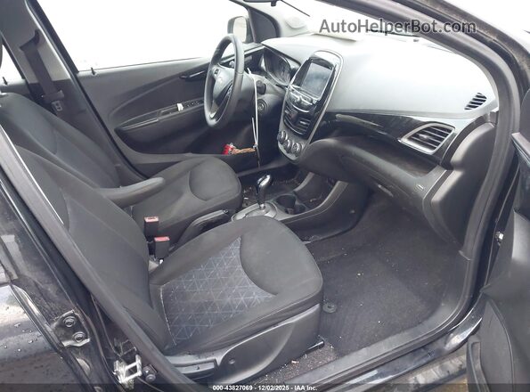 KL8CD6SA3MC727074 2021 CHEVROLET SPARK Черный Вид салона спереди